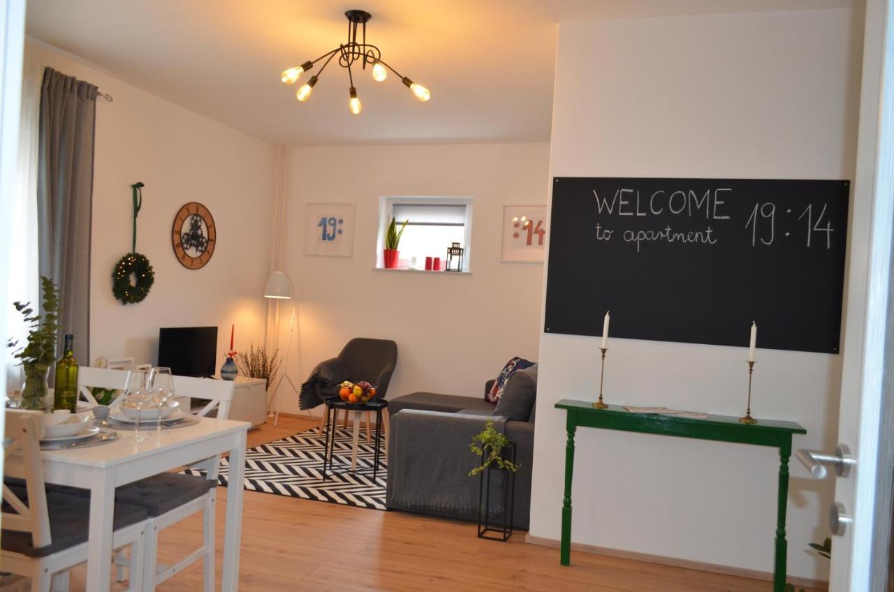 Apartman 19:14 Bjelovar Exterior foto